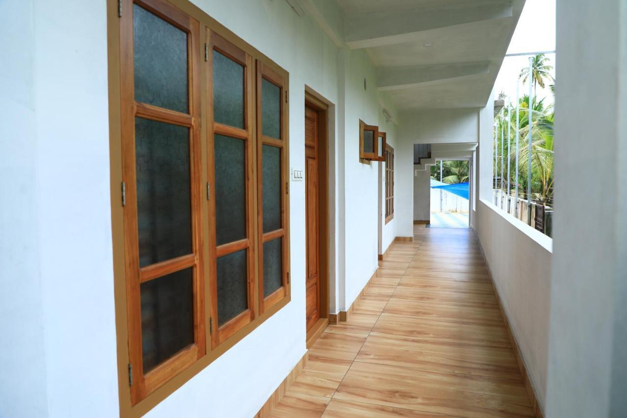 Water Gate Tourist Home And Resorts Mundrothuruth Екстериор снимка