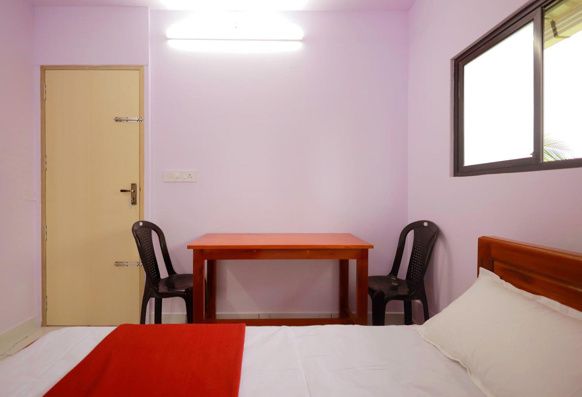 Water Gate Tourist Home And Resorts Mundrothuruth Екстериор снимка