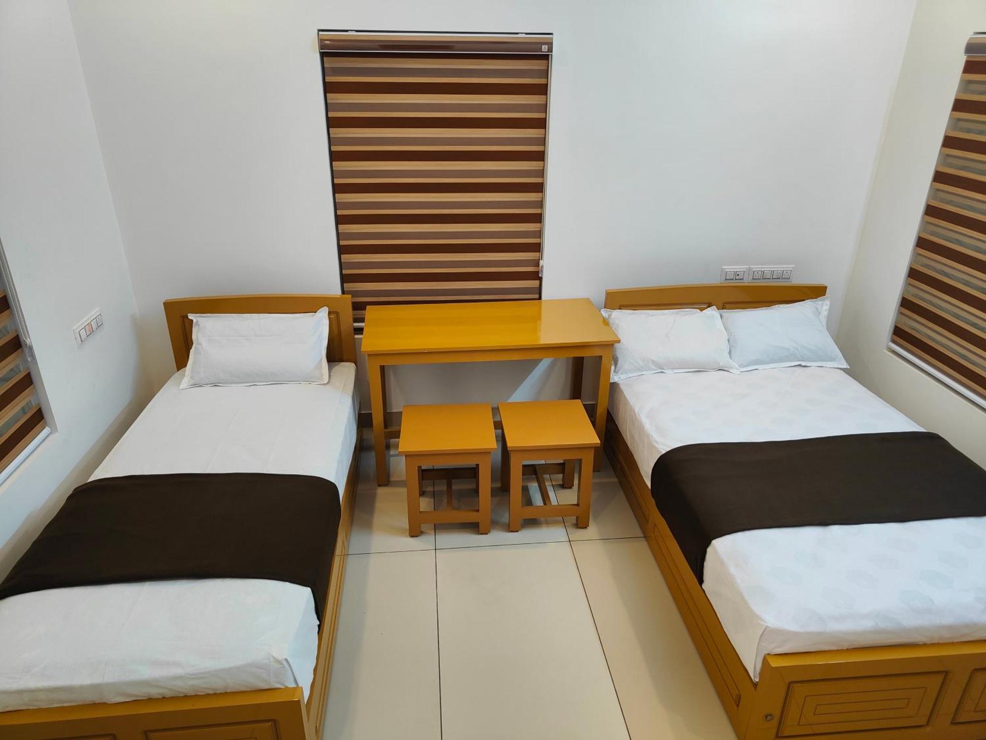 Water Gate Tourist Home And Resorts Mundrothuruth Екстериор снимка